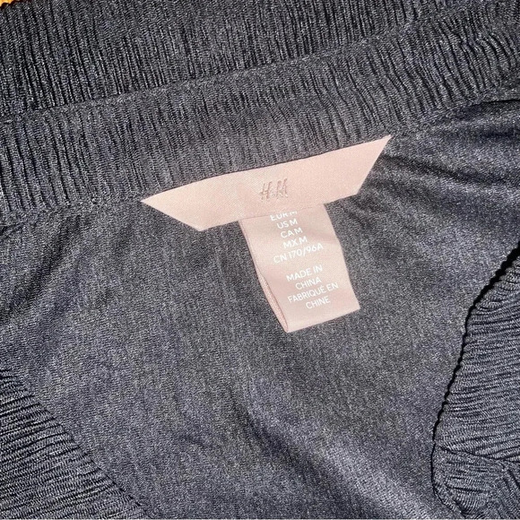 H&M MATCHING CRINKLE SET SIZE MEDIUM BLACK LOUNGEWEAR - Picture 5 of 8